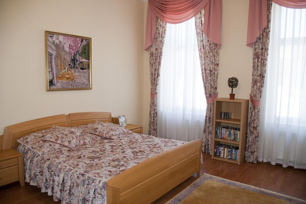 Apartman Na Zahradni Karlovy Vary Camera foto